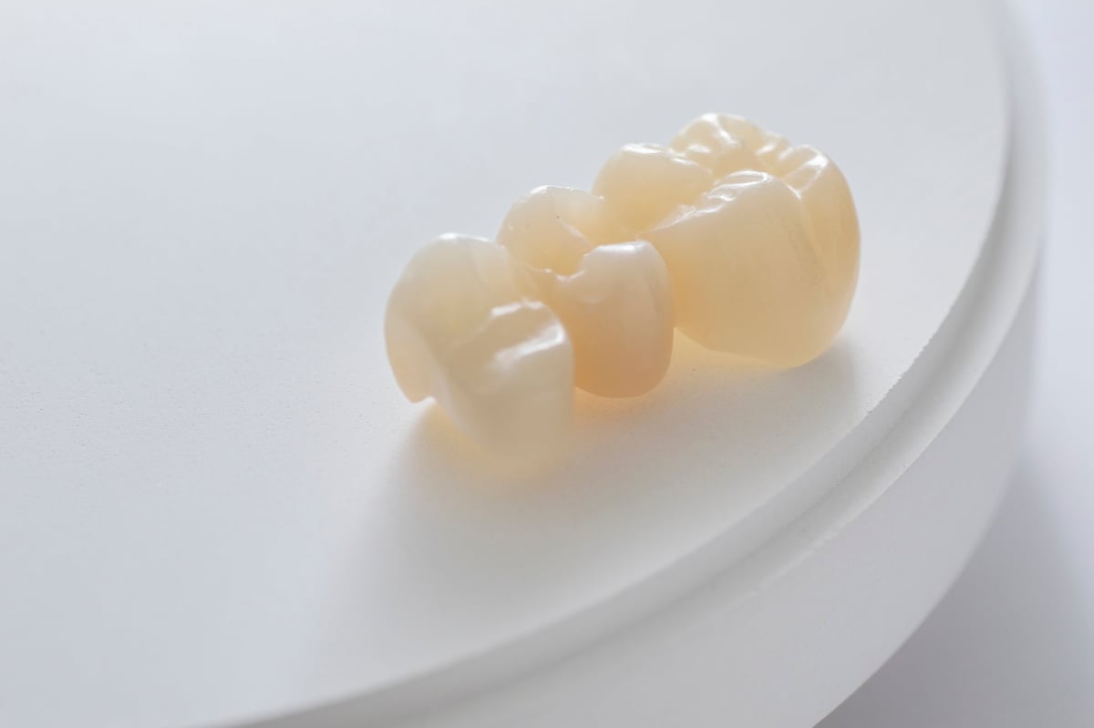 Zirconia and dentures a
